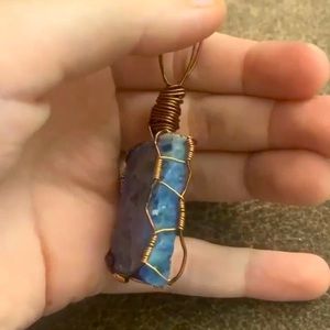 Handmade wire wrapped pendant (Sodalite stone)